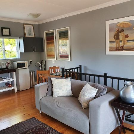 Apple And Spice Guest House George Εξωτερικό φωτογραφία